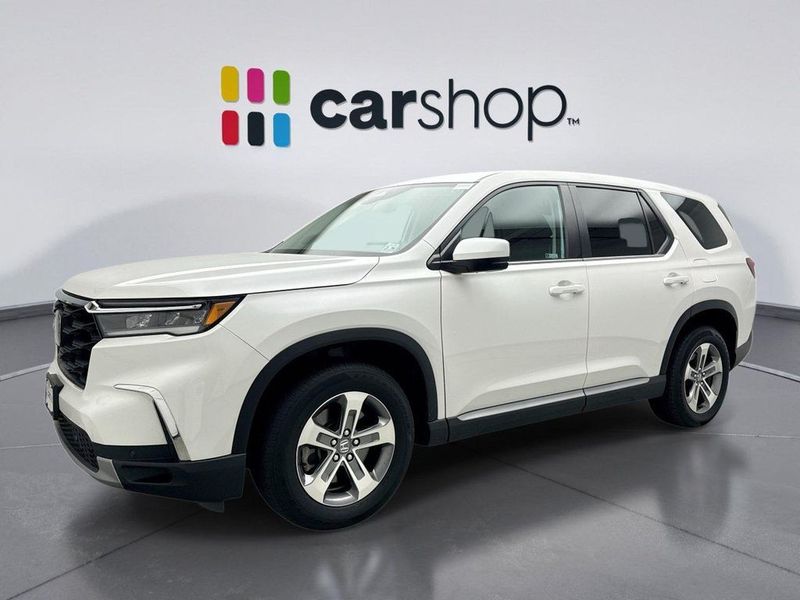 2024 Honda Pilot — a typically priced live listing