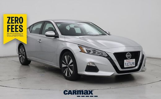 2022 Nissan Altima SV