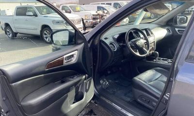 2014 Nissan Pathfinder S