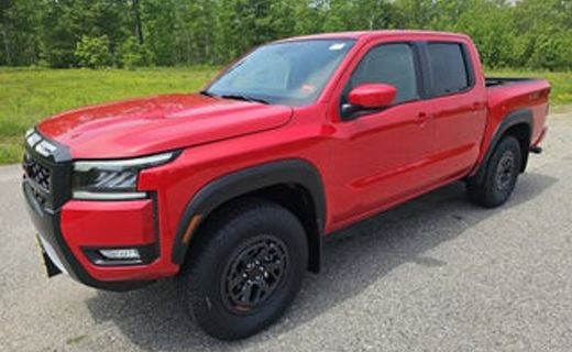 2026 Nissan Frontier SV