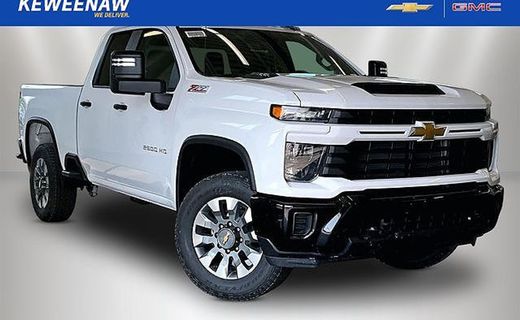 2026 Chevrolet Silverado HD Custom