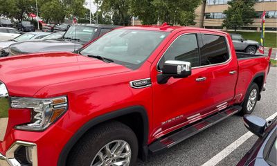 2021 GMC Sierra SLT