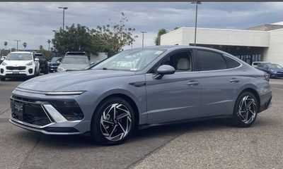 2025 Hyundai Sonata SEL Convenience