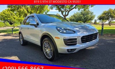 2015 Porsche Cayenne S