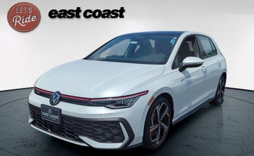 2026 Volkswagen Golf GTI SE