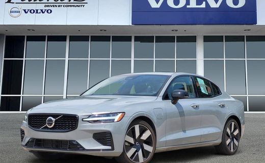 2024 Volvo S60 Plus Dark