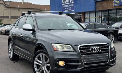 2016 Audi SQ5 30T Quattro Premium