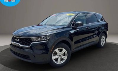 2022 Kia Sorento LX