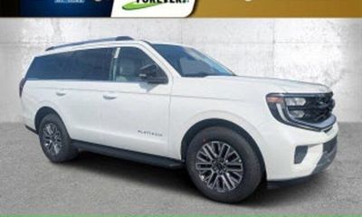 2027 Ford Expedition Platinum