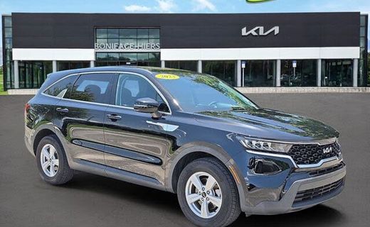 2023 Kia Sorento LX