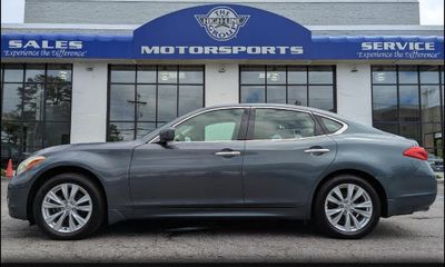 2011 Infiniti M37 X