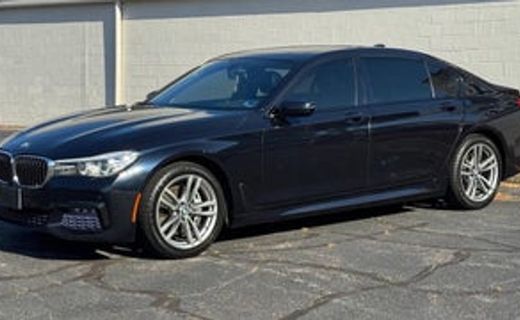 2018 BMW 740I