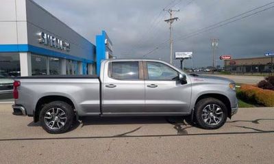 2023 Chevrolet Silverado LT