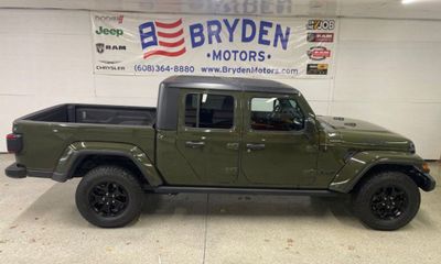 2021 Jeep Gladiator Sport