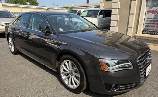 2011 Audi A8
