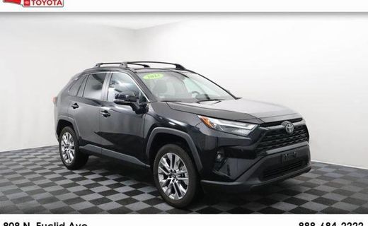2023 Toyota RAV4 XLE Premium