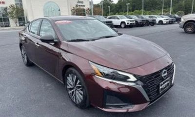 2025 Nissan Altima SV