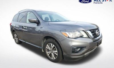 2017 Nissan Pathfinder S