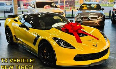 2016 Chevrolet Corvette Premium 2LZ W