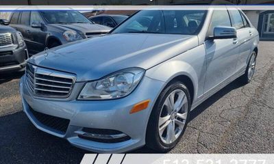 2013 Mercedes-Benz C-Class C300
