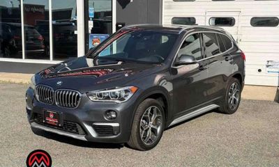 2018 BMW X1 XDRIVE28I
