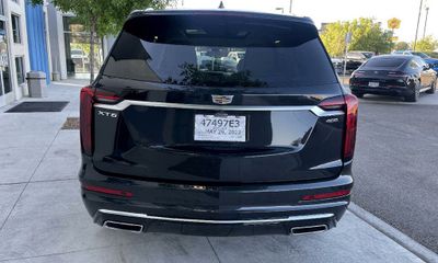 2020 Cadillac XT6 Premium Luxury