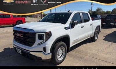 2024 GMC Sierra SLE