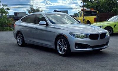 2018 BMW 330I xDrive GT