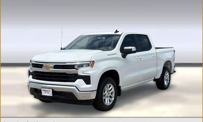 2026 Chevrolet Silverado LT