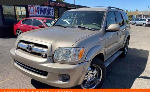 2005 Toyota Sequoia SR5