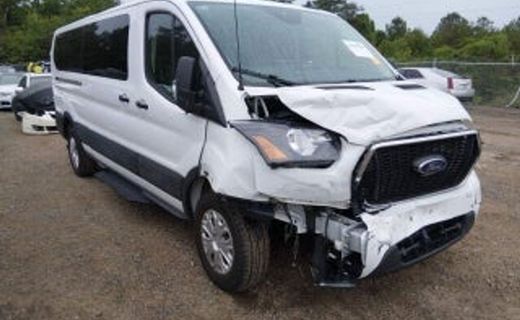 2025 Ford Transit 350 XLT LOW