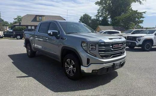 2026 GMC Sierra SLT