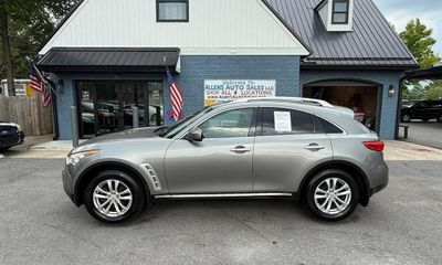 2009 Infiniti FX35 Base