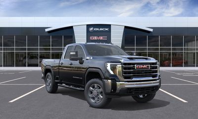 2026 GMC Sierra HD SLE