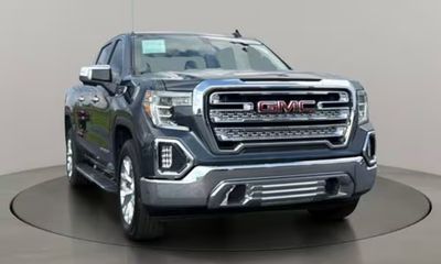 2020 GMC Sierra SLT