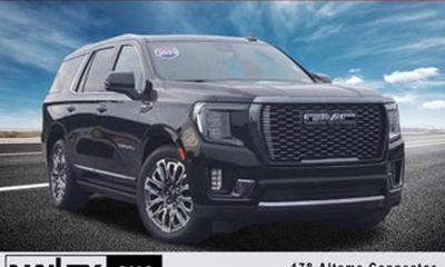 2023 GMC Yukon SLT