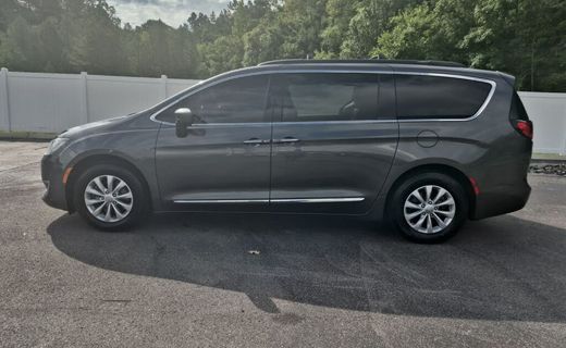 2017 Chrysler Pacifica Touring L