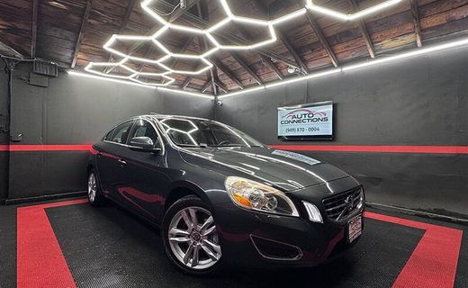 2013 Volvo S60 T5