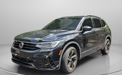 2023 Volkswagen Tiguan SE Black
