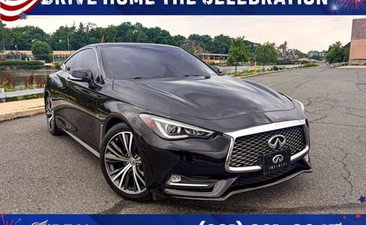 2018 Infiniti Q60 30T Luxe Coupe