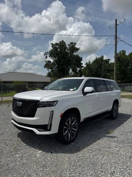 2022 Cadillac Escalade Esv — a typically priced live listing
