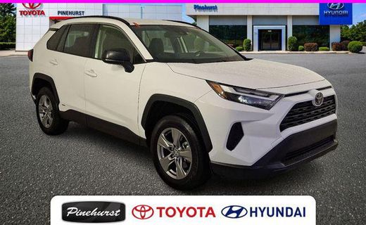 2025 Toyota RAV4 LE