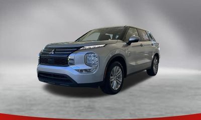 2024 Mitsubishi Outlander ES