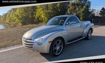2004 Chevrolet SSR LS