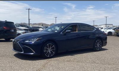 2024 Lexus ES 350 Premium