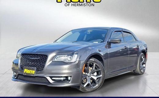 2022 Chrysler 300 Touring L