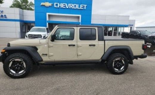 2020 Jeep Gladiator Sport