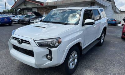 2024 Toyota 4Runner SR5 Prem