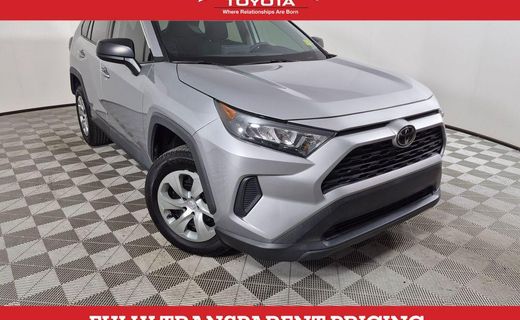 2022 Toyota RAV4 LE