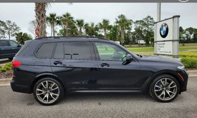 2021 BMW X7 M50i